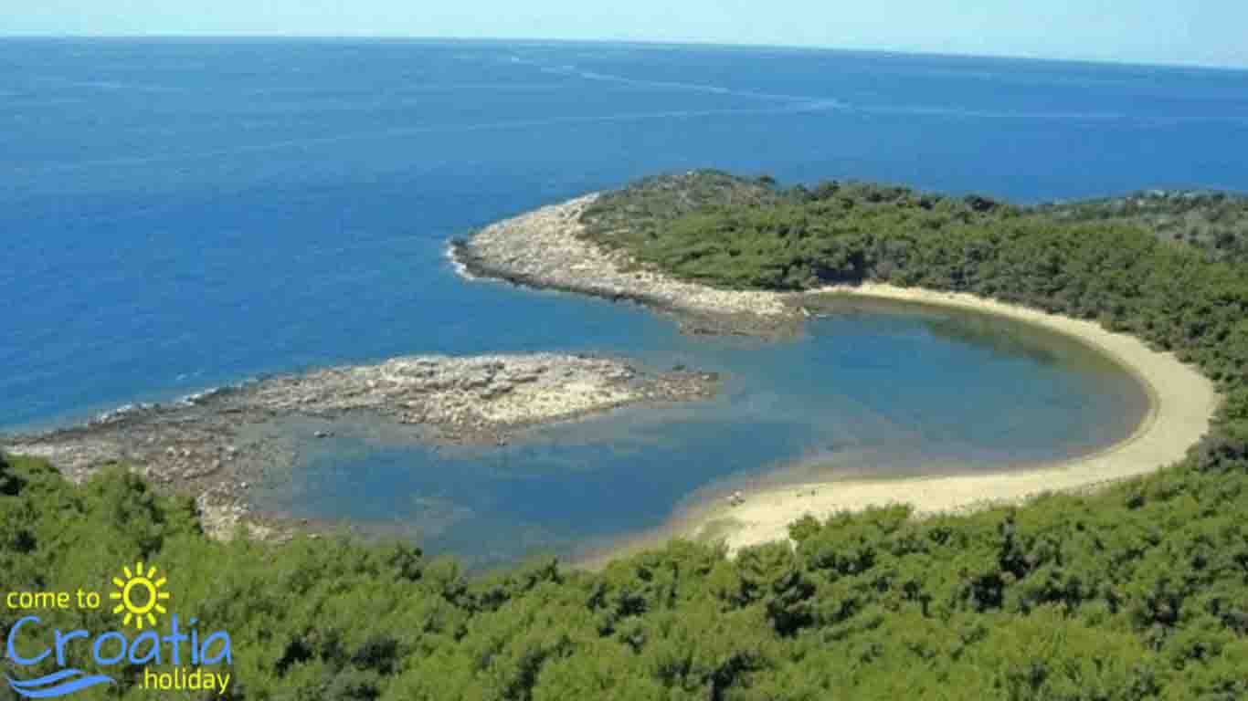 Top 5 Beaches in Dalmatia